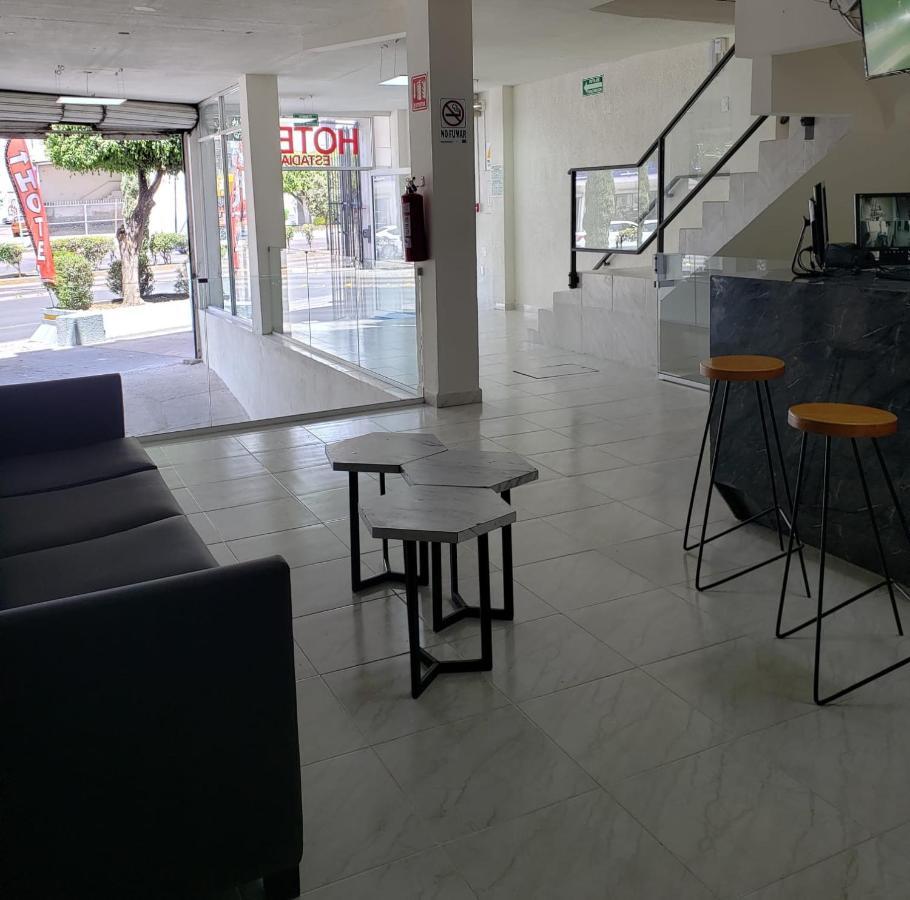 Hotel Estadia 레온 외부 사진