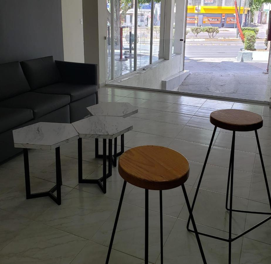 Hotel Estadia 레온 외부 사진